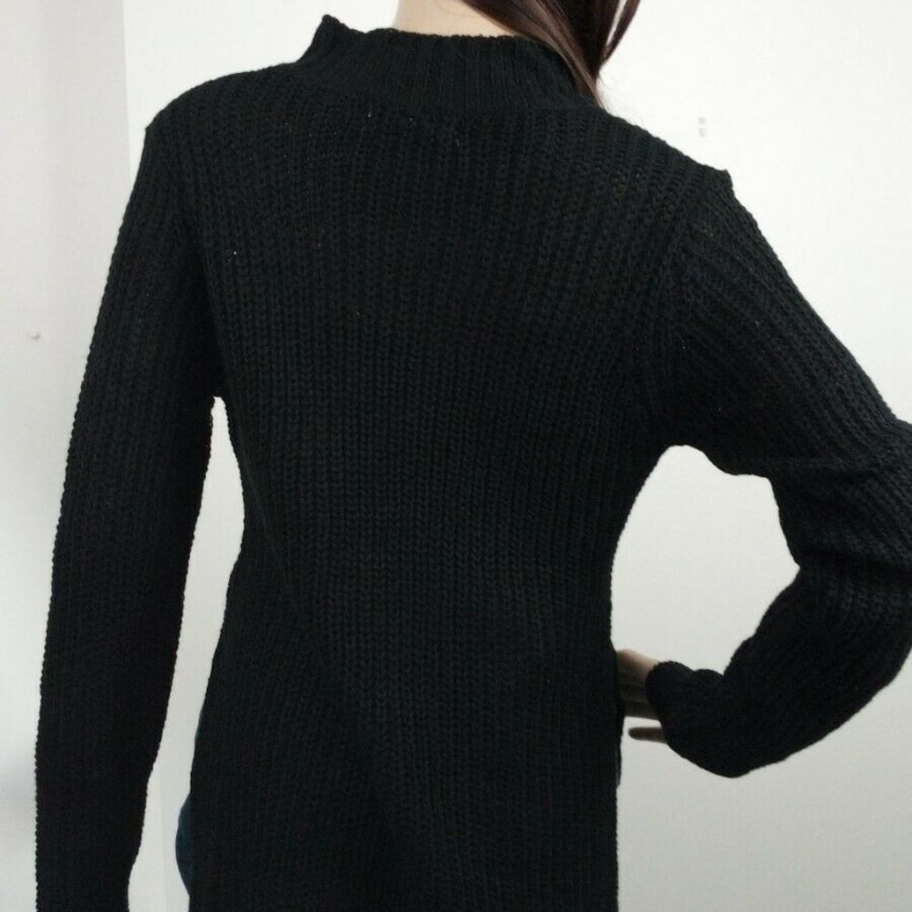 Planet Gold Black Beauty Cutout Pullover  Acrylic - Picture 6 of 6